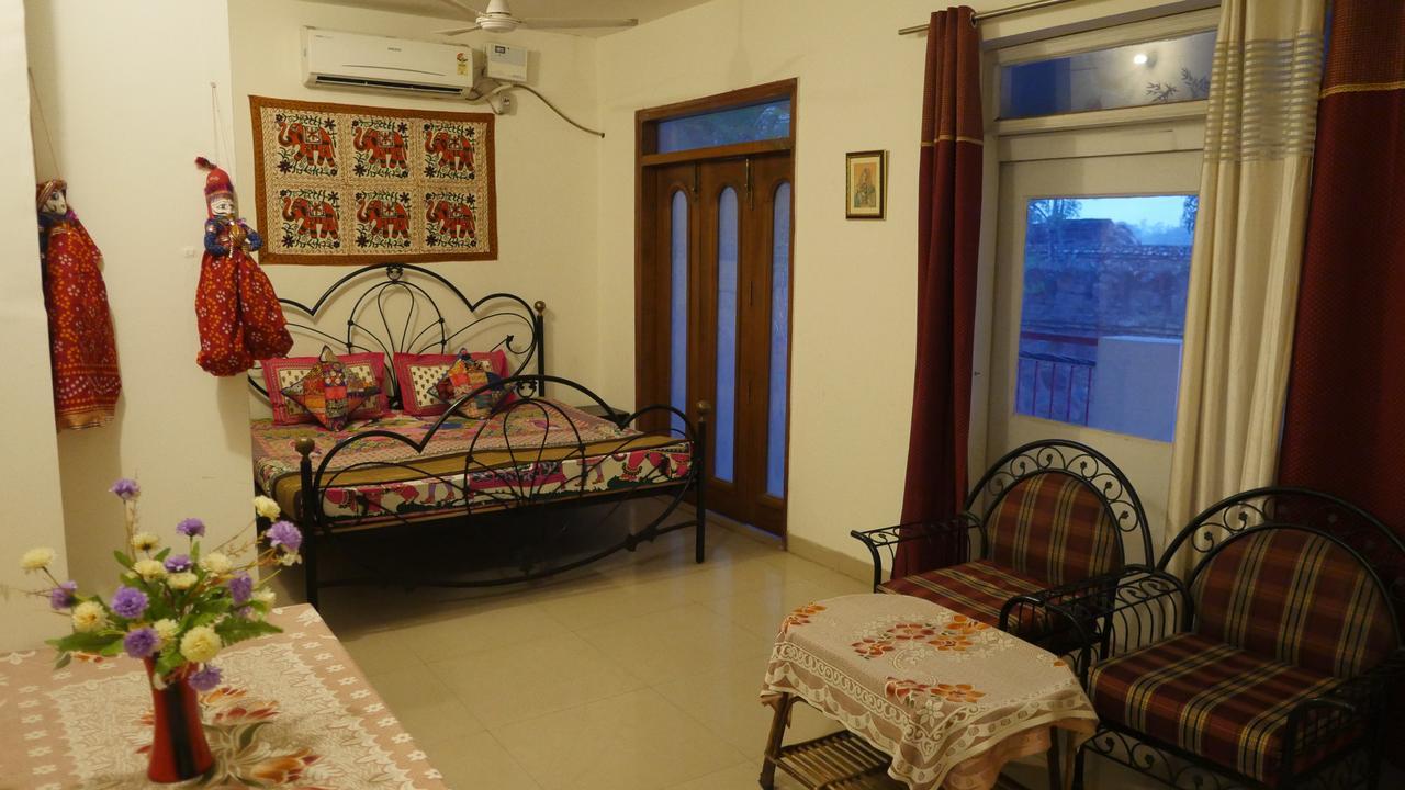 Jaypore House Bed and Breakfast Nueva Delhi Exterior foto